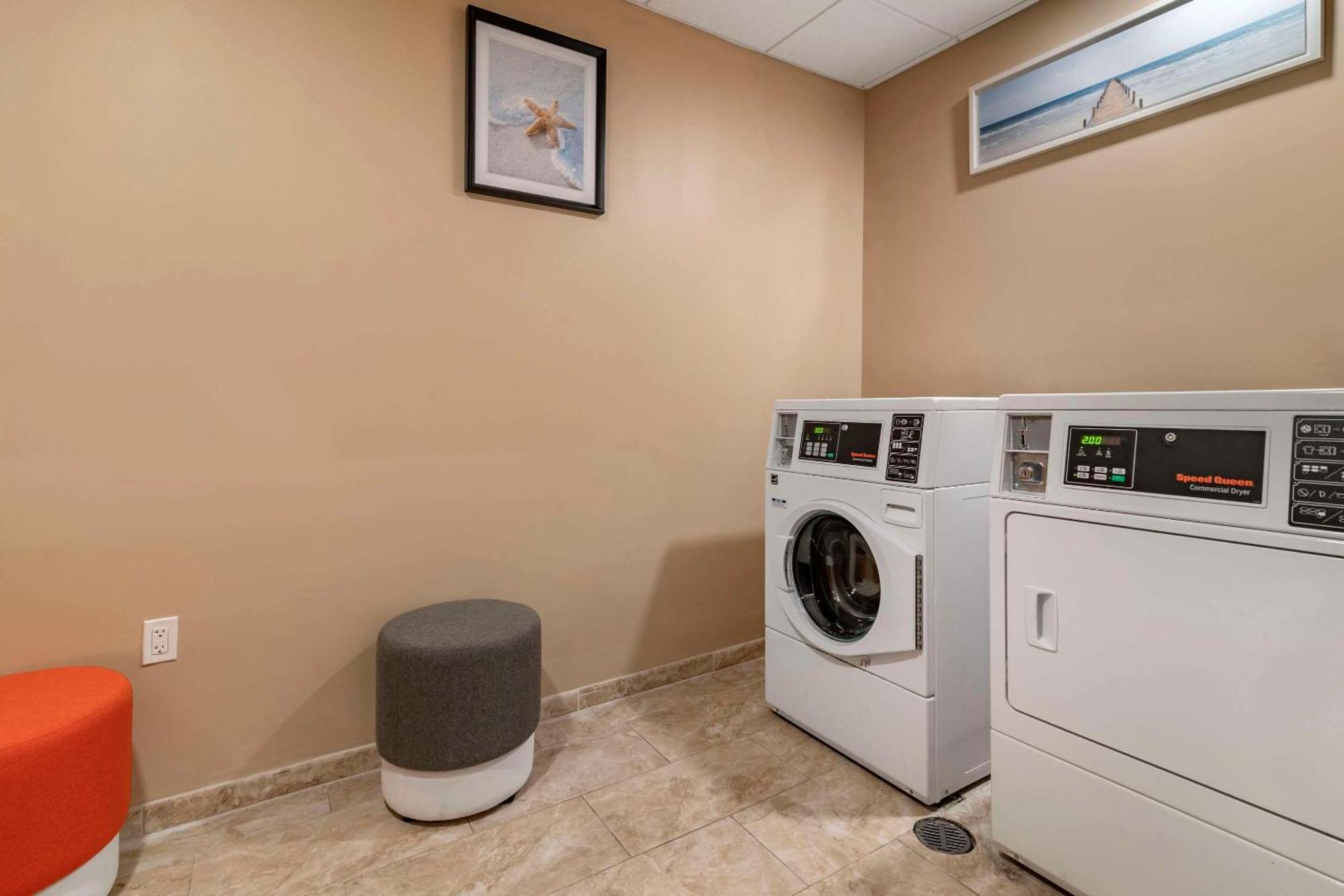 Casco Bay Hotel Portland Airport - Maine Mall, Ascend Hotel Collection South Portland Bagian luar foto
